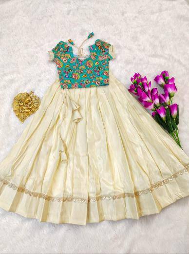 NEW LAUNCING KIDS LEHENGA CHOLI Cosmos Wholesale apparel suppliers in India